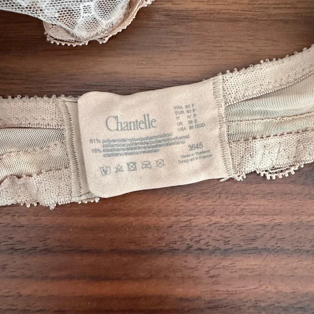 Chantelle Leopard Bra - Picture 4 of 5